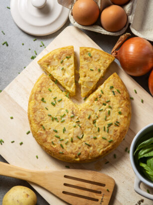 flat-view-delicious-spanish-tortilla-dish-1
